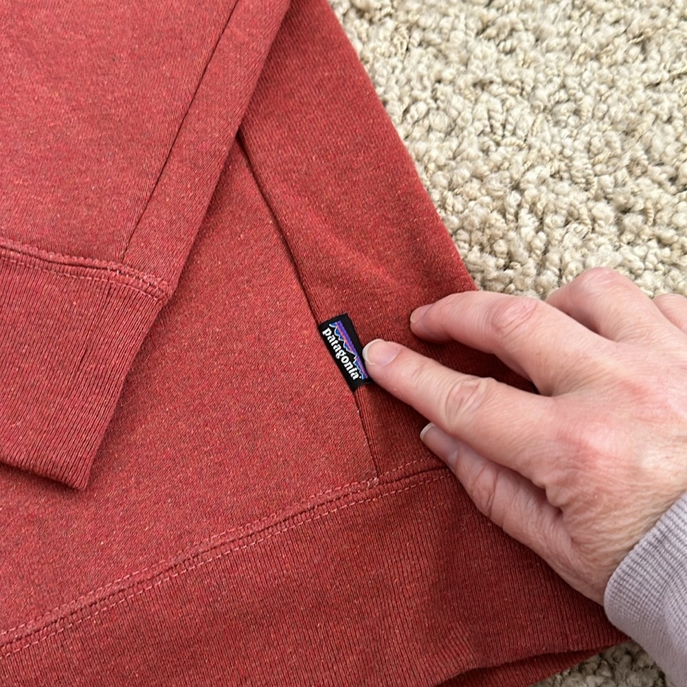 Patagonia Sweatshirt NWOT - Picture 2 of 4